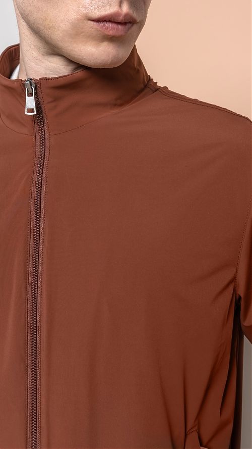 Фото Куртка мужская коричневая