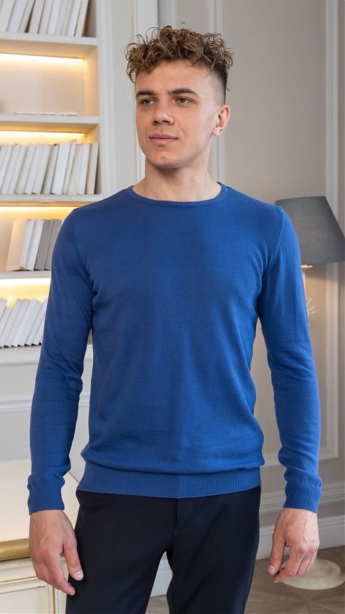 Фото Трикотажная футболка с длинным рукавом ярко- синяя 
