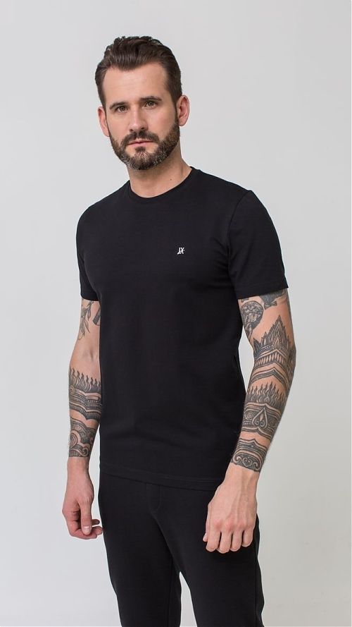Черная футболка мужская купить в Москве в интернет магазине Эстет - выгодные цены, доставка по всей России