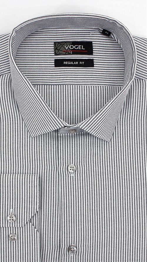 Фото Классическая серая полуприталенная мужская рубашка в полоску