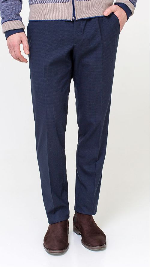 Фото Темно-синие классические мужские брюки