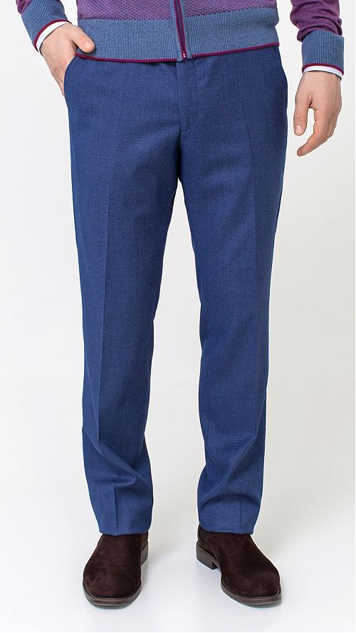 Фото Голубые мужские брюки свободные