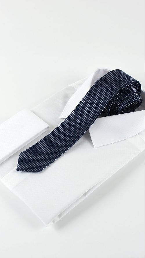 Фото Классический мужской темно-синий галстук 60 мм
