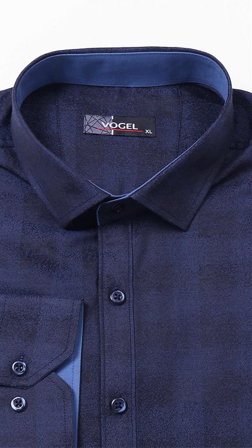 Фото Мужская рубашка синяя приталенная демисезон