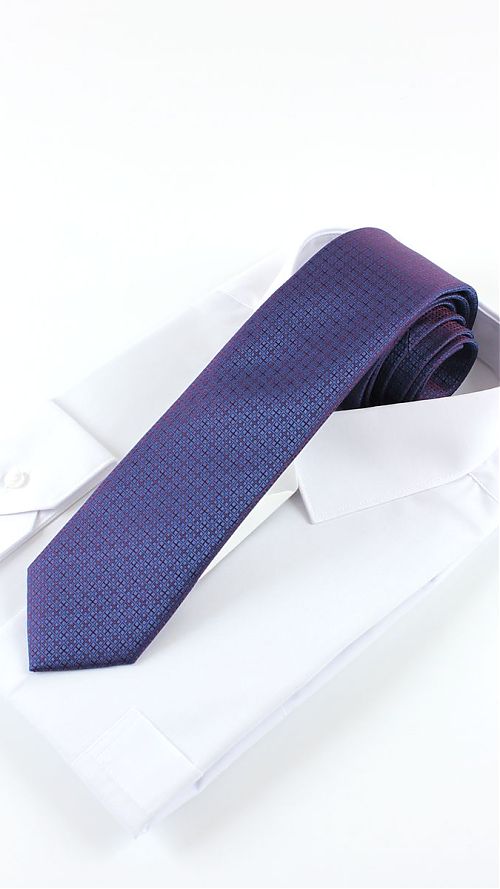 Фото Мужской фиолетовый галстук