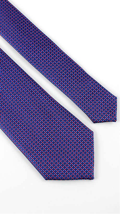 Фото Синий мужской галстук в классическом стиле