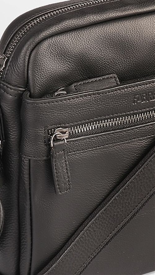 Фото Черная мужская сумка из натуральной кожи 