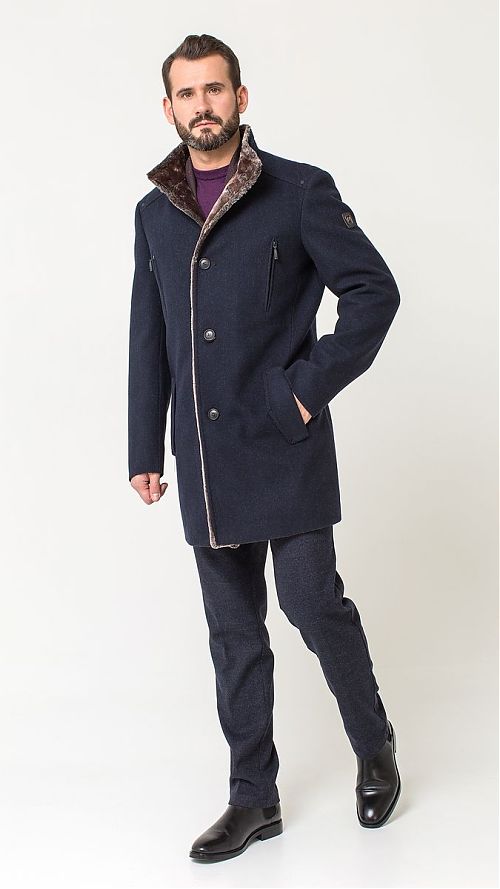 Фото Темно-синее мужское пальто удлиненное зимнее