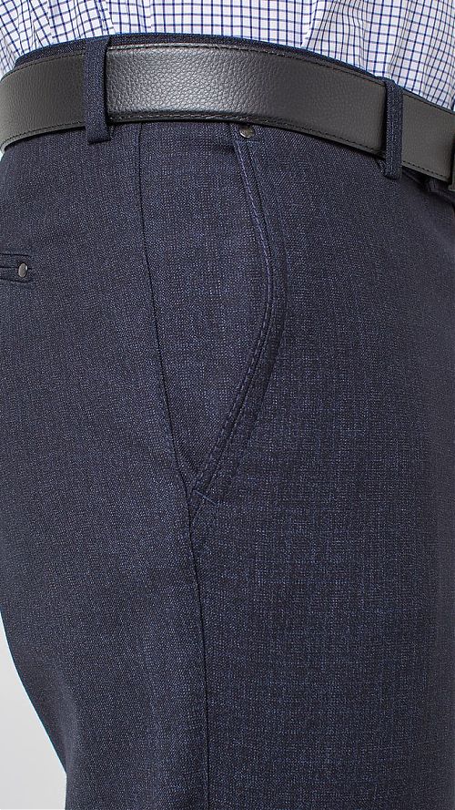 Фото Мужские темно-синие прямые брюки