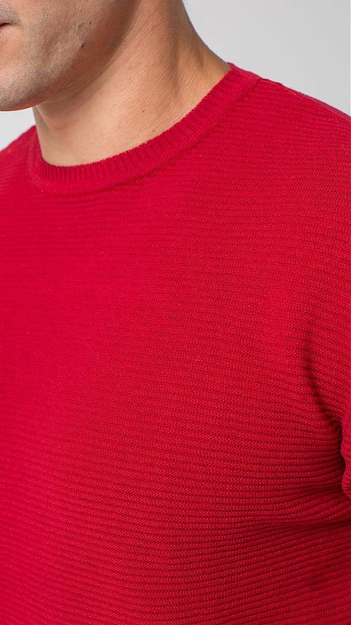 Фото Красный однотонный мужской свитер