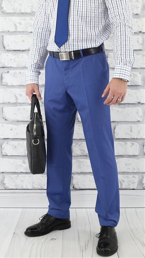 Фото Мужские брюки светло-синего цвета