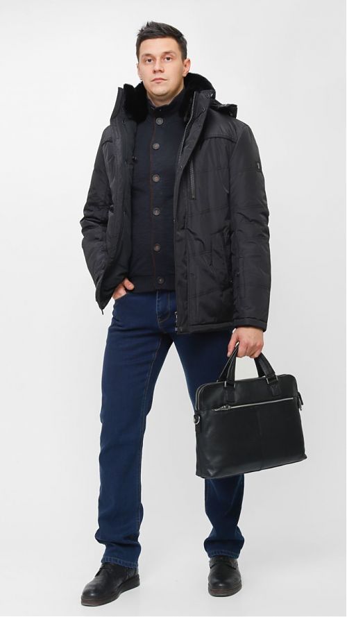 Фото Черная зимняя мужская куртка с меховым воротником