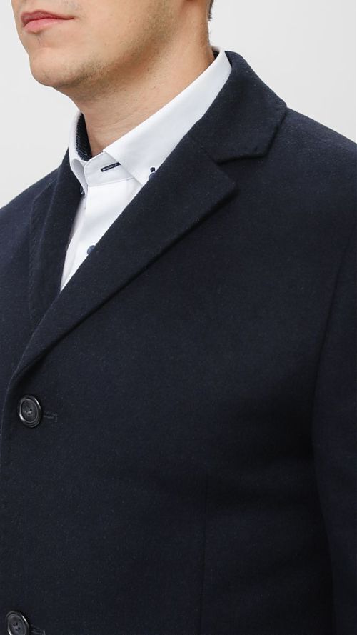 Фото Темно-синее длинное мужское пальто 