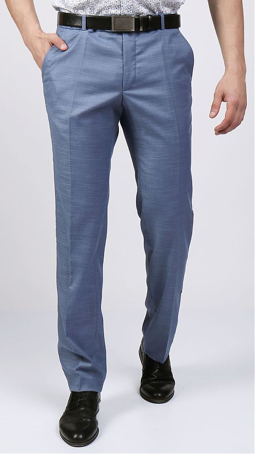 Фото Легкие мужские брюки голубого цвета
